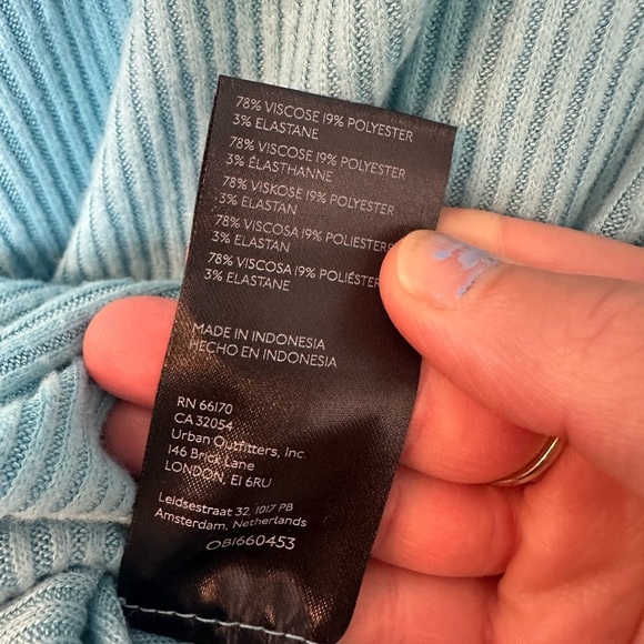 NWT By Anthropologie ribbed wrap front surplice balloon sleeve long sleeve top L - Picture 7 of 7